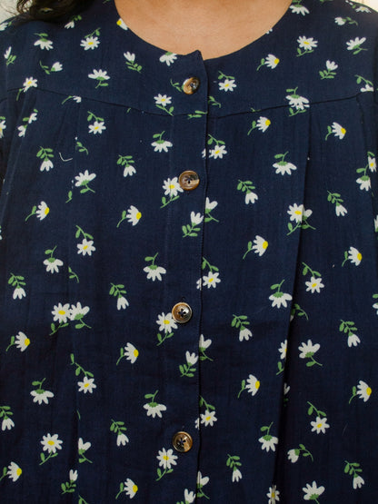 NAVY PETAL